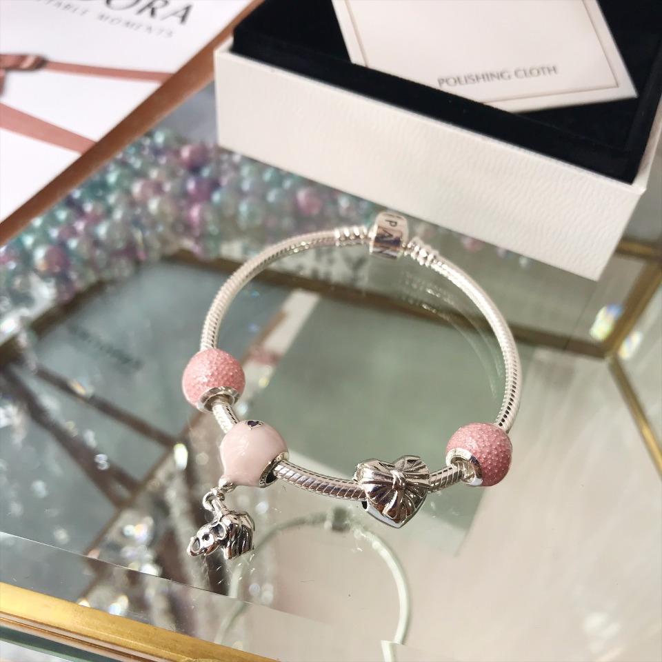 NO:103626,The latest summer beauty match~ PANDORA [Pandora] sterling silver bracelet, delivery counter packaging, Pandora finished bracelet, bracelet, pure silver19860909最新搭配夏季美搭～ PANDORA【潘多拉】 纯银手链 配送专柜包装装,潘多拉成品手镯,bracelet,bracelet,pure silver,Jewelry