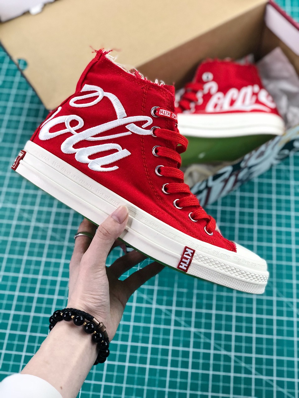 170 KITH x 可口可乐Coca-Cola x Converse Chuck Taylor 1970S 中帮硫化帆布板鞋