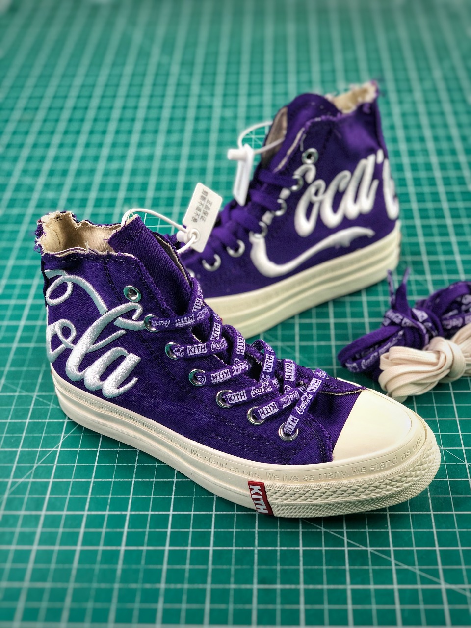 110  KITH x 可口可乐Coca-Cola x Converse Chuck Taylor 1970S 中帮硫化帆布板鞋