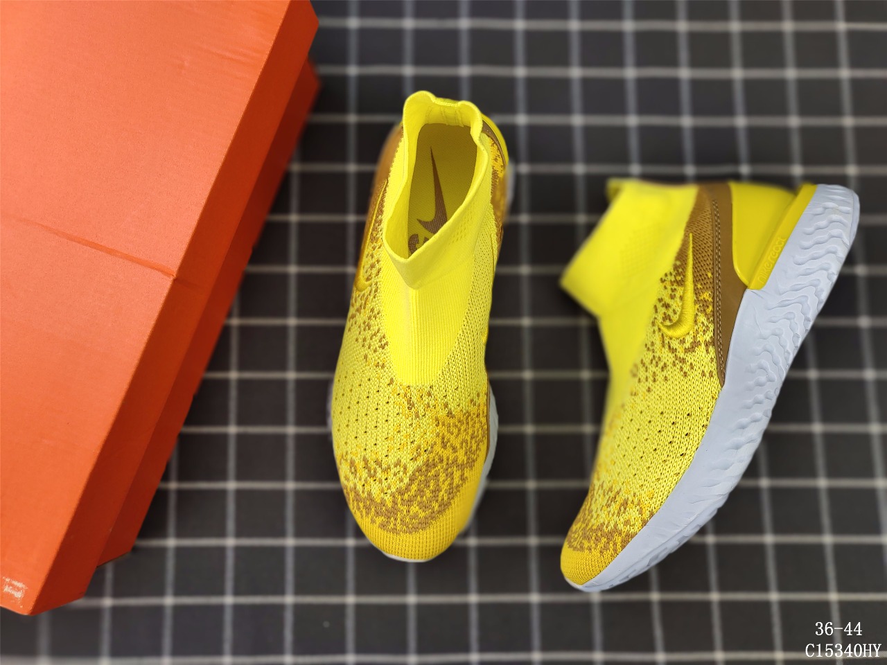 Nike Epic React Flyknit 瑞亚4代 高帮飞线针织袜子鞋！尺码：见图C15340HY