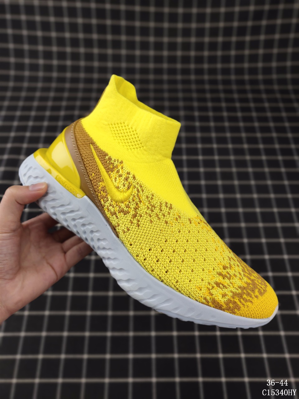 Nike Epic React Flyknit 瑞亚4代 高帮飞线针织袜子鞋！尺码：见图C15340HY
