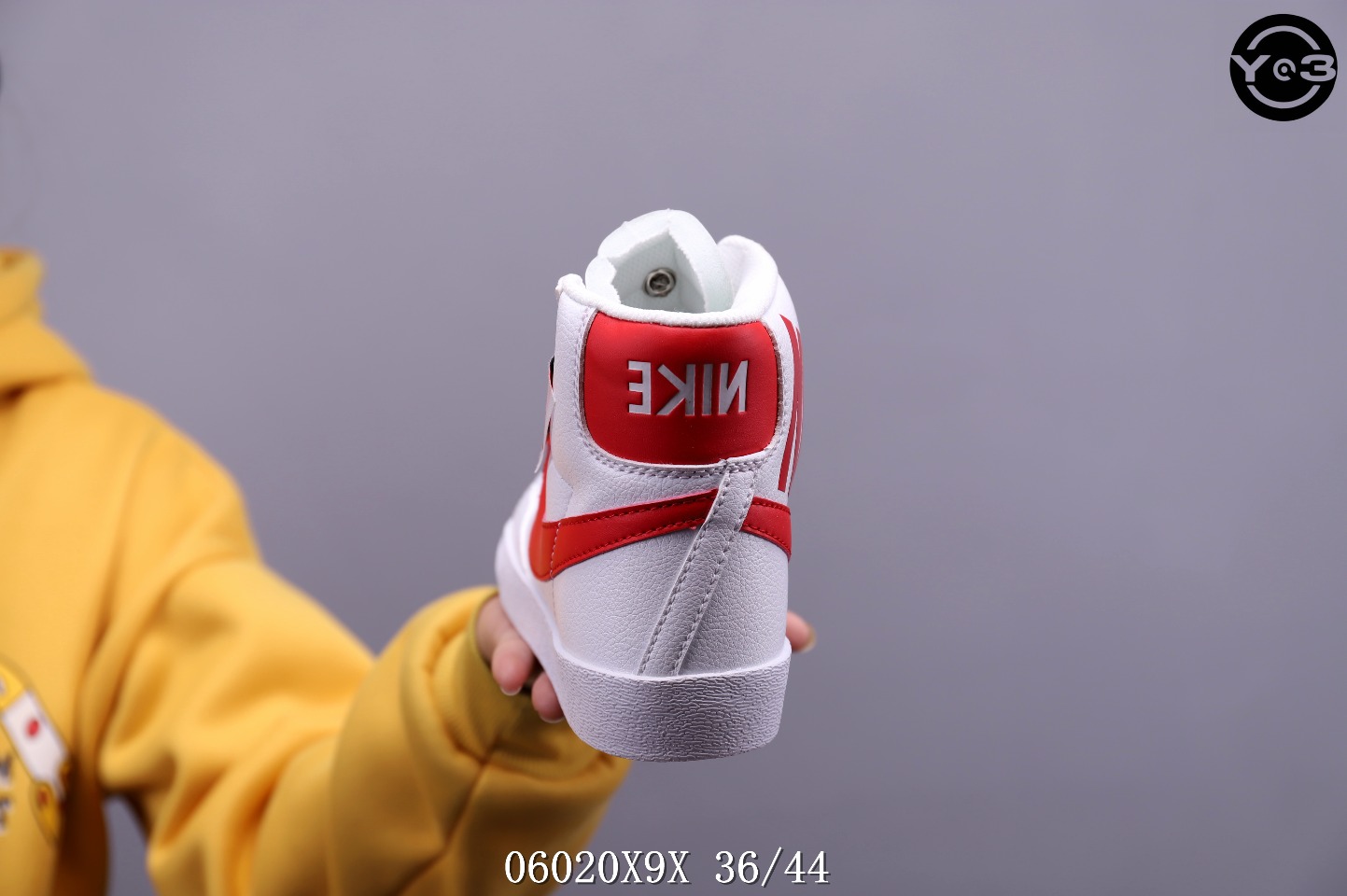 90<br />耐克Nike W Blazer Mid Redel onzf180dp.kt 开拓者 高帮休闲情侣板鞋 <br />SWSize:36/44 <br />编码：06020X9X