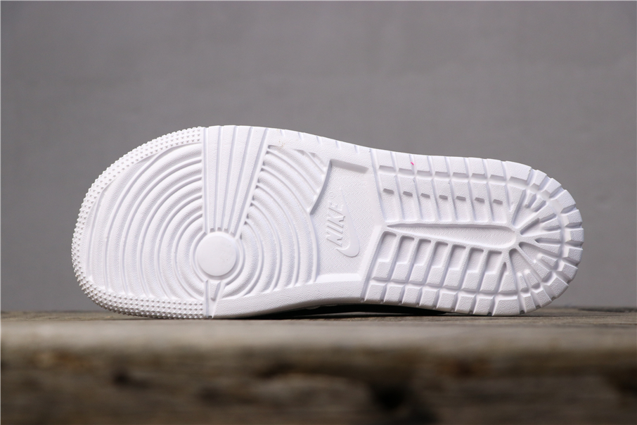 110乔丹/Air Jordan AJ1 aj1 乔丹1代 乔1 乔丹1代拖鞋系列 Air Jordan Modero 1 AO9919-400 乔1拖鞋黑白