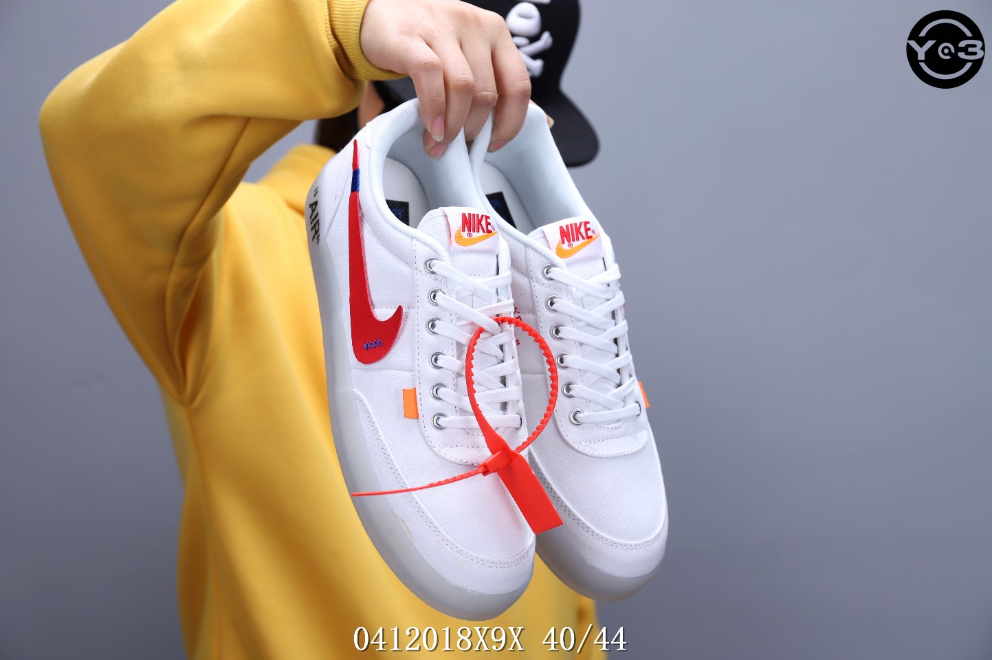 100<br />特价跑量Nike Killshot 2 Leather 耐克低帮平板跑鞋 <br />SWSize：36/44<br />编码：0412018X9X