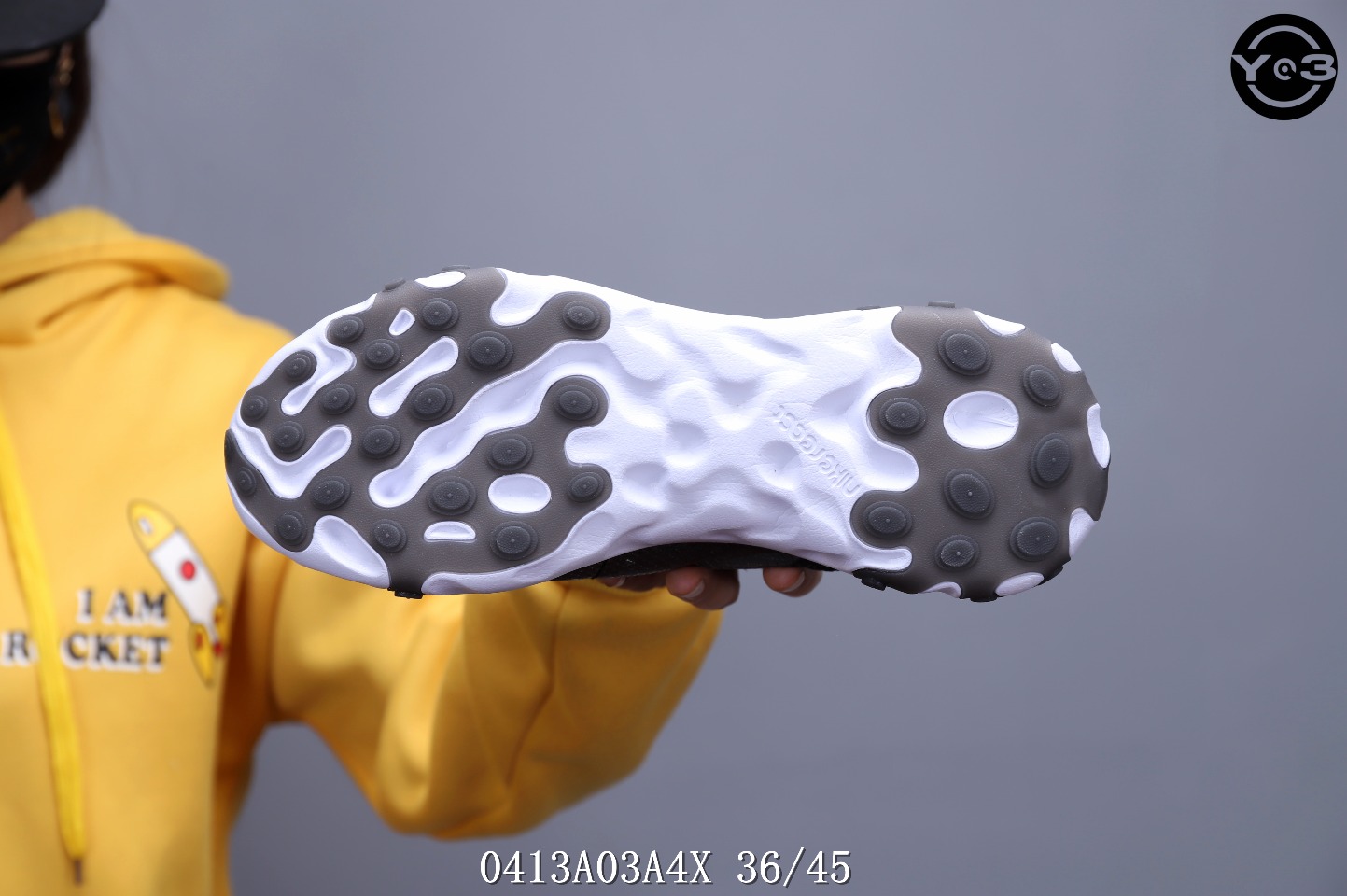 150<br />耐克 Nike Epic React Element 87Undercover 瑞亚87联名 高桥盾 透明网纱 轻便跑鞋 <br />SWSIZE：下36/45 <br />编码：0413A03A4X