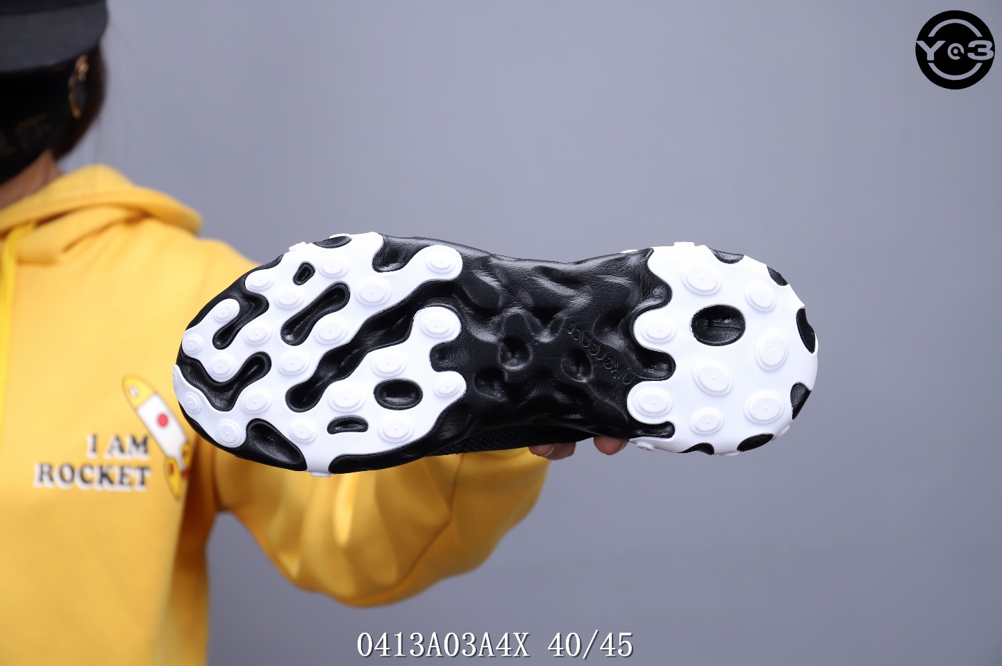 150<br />耐克 Nike Epic React Element 87Undercover 瑞亚87联名 高桥盾 透明网纱 轻便跑鞋 <br />SWSIZE：下40/45 <br />编码：0413A03A4X