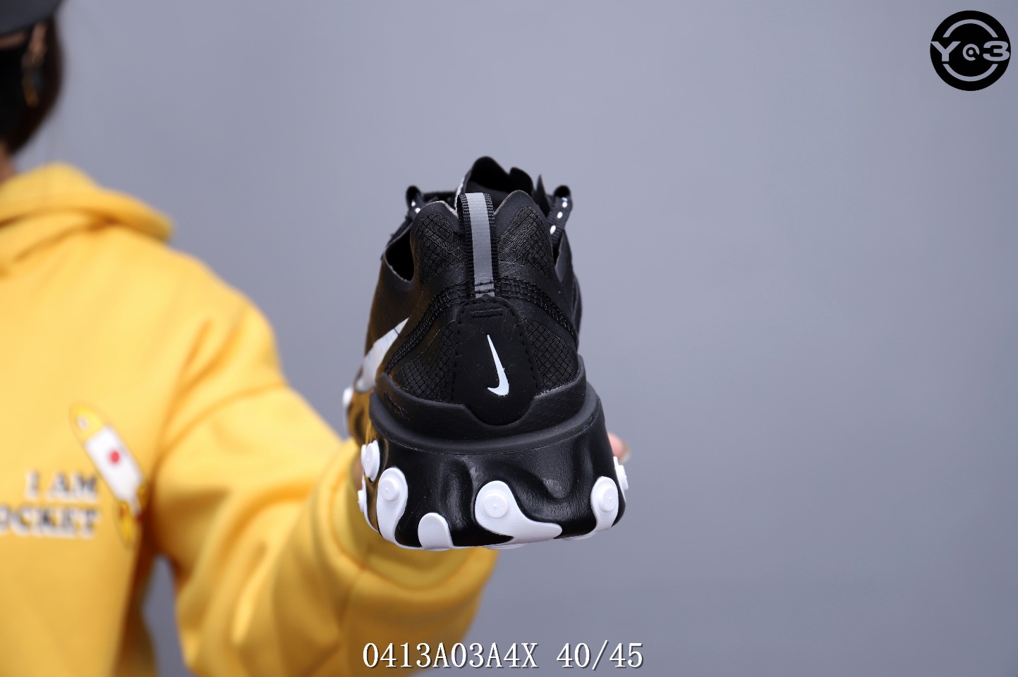 150<br />耐克 Nike Epic React Element 87Undercover 瑞亚87联名 高桥盾 透明网纱 轻便跑鞋 <br />SWSIZE：下40/45 <br />编码：0413A03A4X