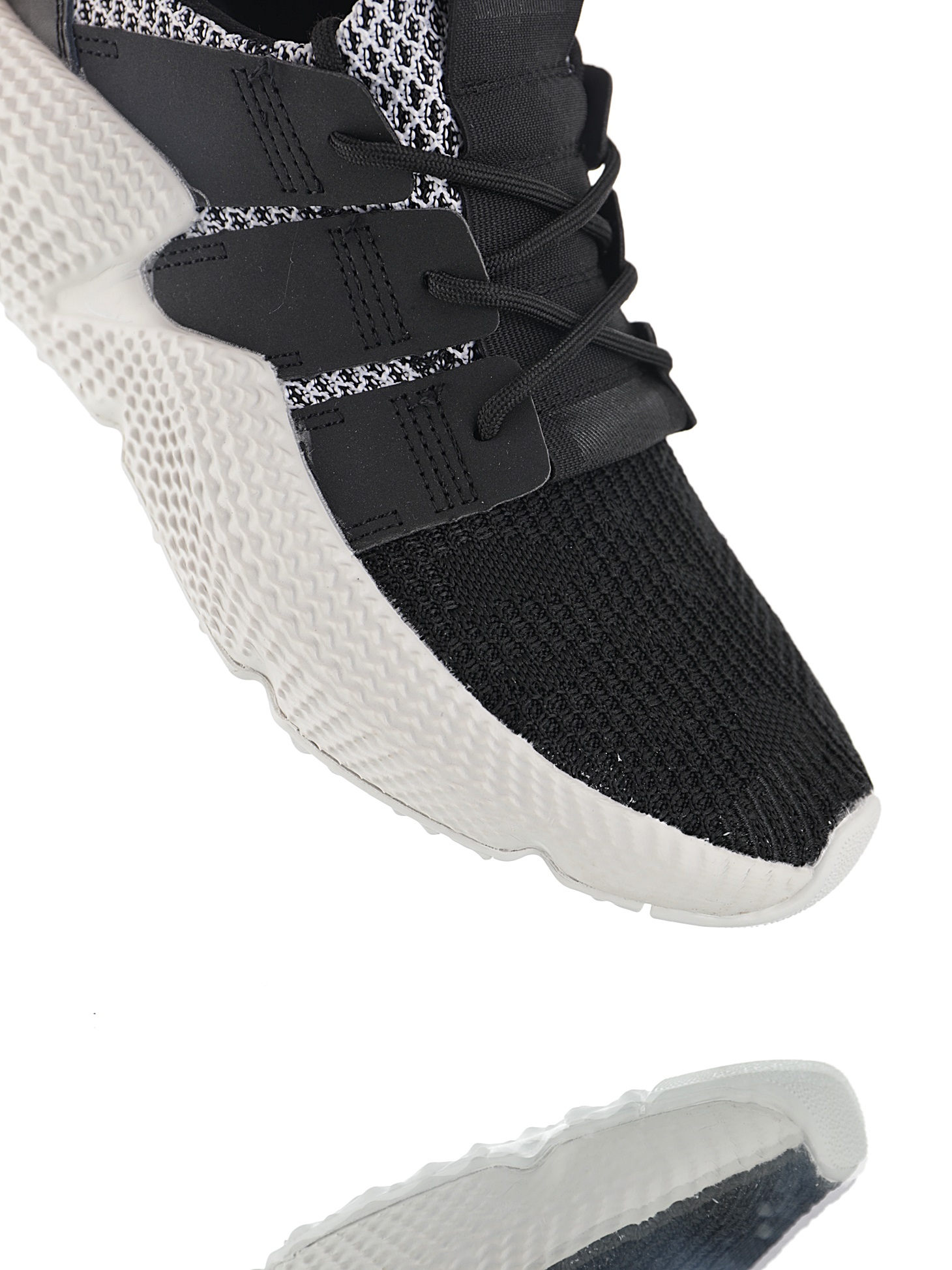 190 男女鞋，真标带半码  三叶草adidas Originals Prophere刺猬套脚飞织百搭慢跑鞋“针织黑白斑驳”CG6485
