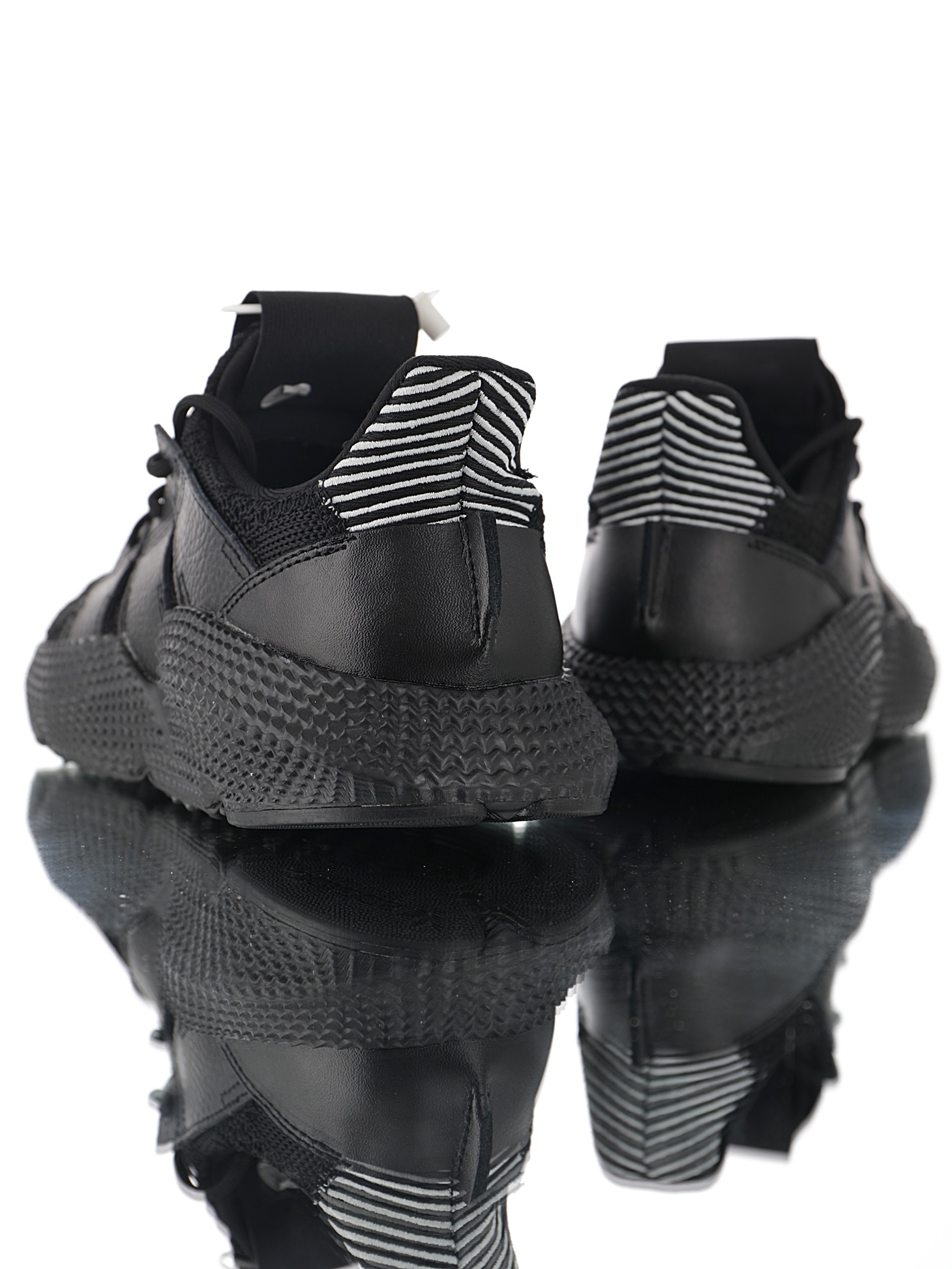 170 男女鞋，真标带半码  三叶草adidas Originals Prophere刺猬套脚飞织百搭慢跑鞋“针织全黑白条纹”CG6478