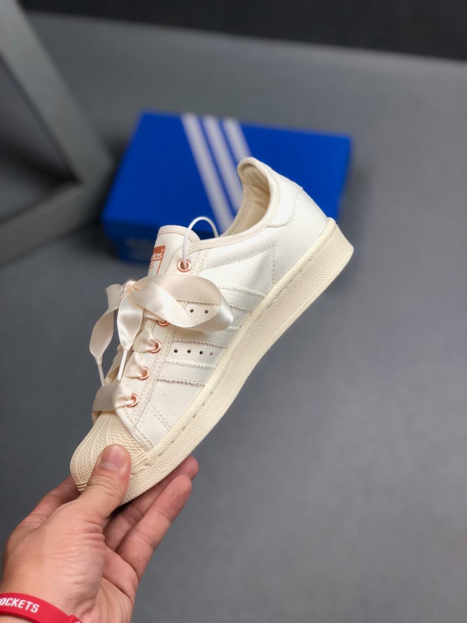 160冰激凌米黄电镀ADIDAS SUPERSTAR ORIGINALS 上脚满满的少女心  2019年度全新米黄配色帆布贝壳头
