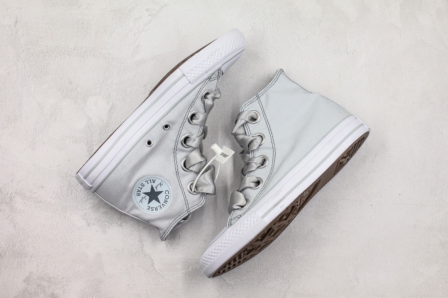 180 纯原匡威新款高帮丝带 converse  chuck taylor big eyelets  白粉银色蝴蝶结帆布限定款