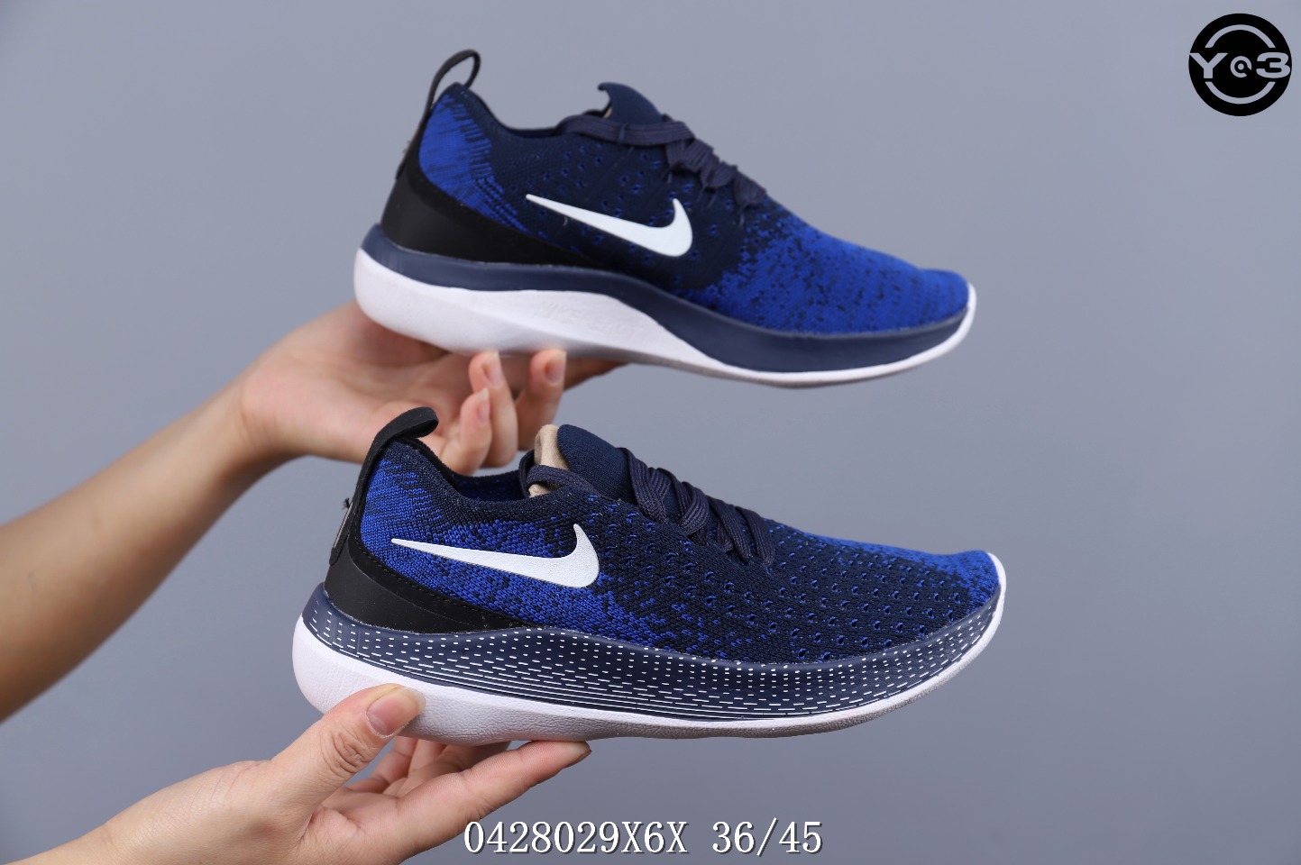 60  耐克WMNS Nike React Epic Flyknit 针织面 缓震高弹跑鞋 <br />号码：36-45