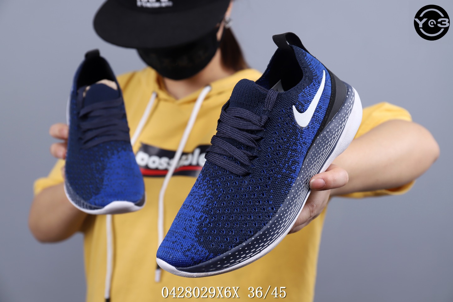 60  耐克WMNS Nike React Epic Flyknit 针织面 缓震高弹跑鞋 <br />号码：见图！