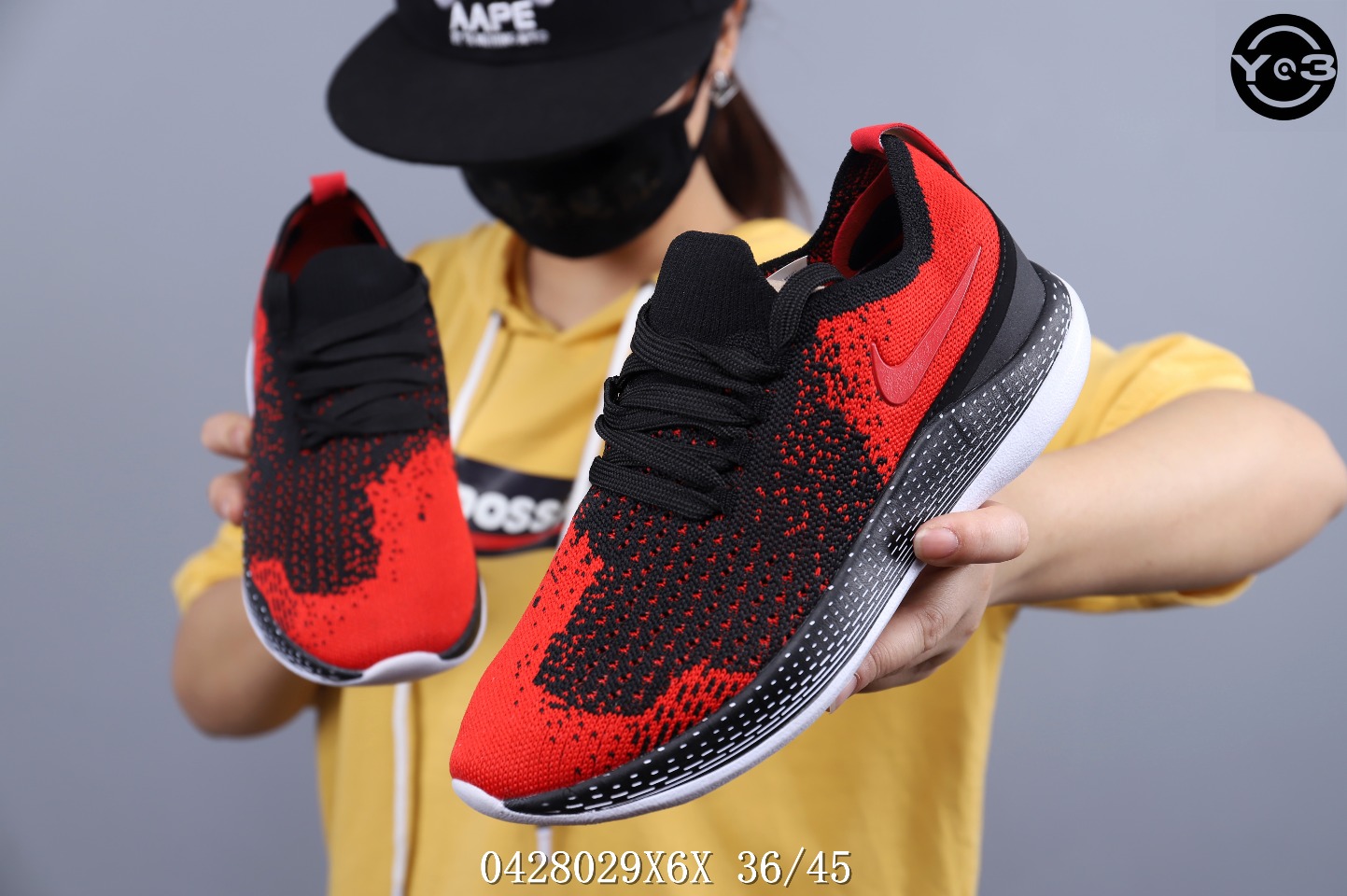 60  耐克WMNS Nike React Epic Flyknit 针织面 缓震高弹跑鞋 <br />号码：见图！