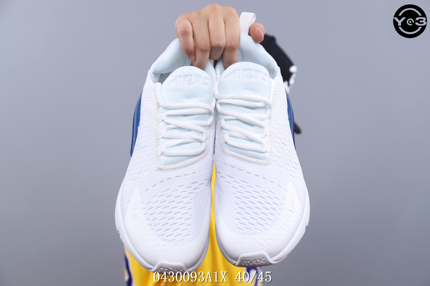 110  耐克Nike Air Max 270 Flyknit 后置半掌大气垫 缓震跑步鞋！<br />号码：40-45
