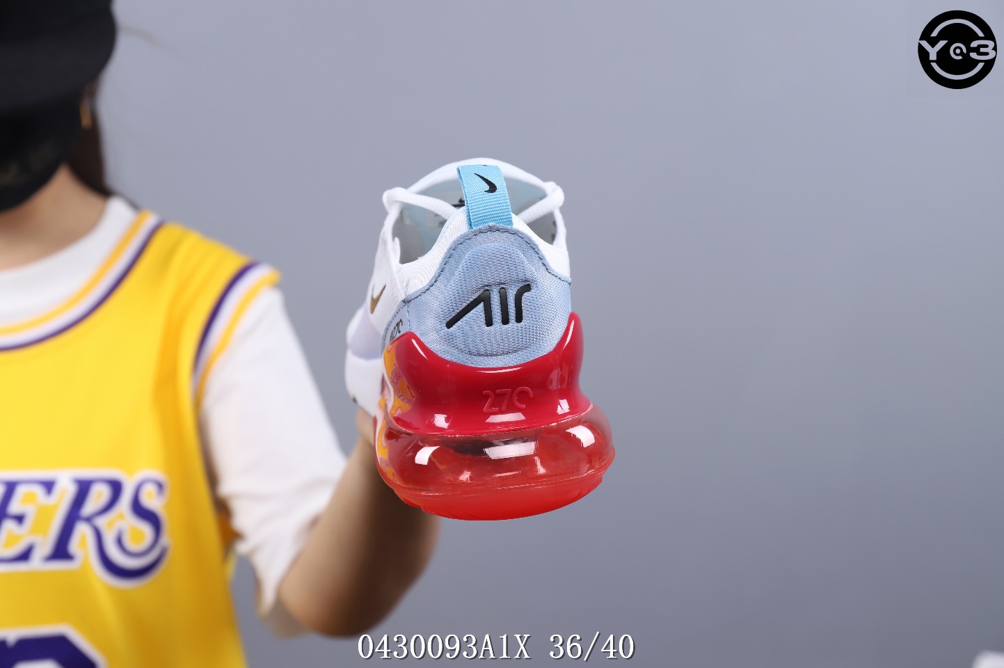 110  耐克Nike Air Max 270 Flyknit 后置半掌大气垫 缓震跑步鞋！<br />号码：36-40