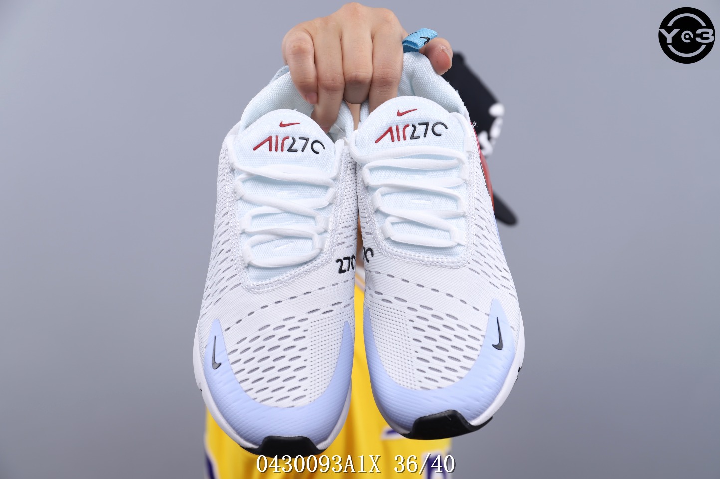 110  耐克Nike Air Max 270 Flyknit 后置半掌大气垫 缓震跑步鞋！<br />号码：36-40