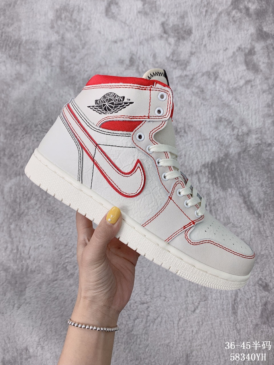 150 实拍图 真标半码 耐克nike Air Jordan 1 Rrtro High Og 高帮aj乔1 运动篮球鞋 尺码 36 45半码540yh 莆田鞋 莆田鞋货源 高仿鞋 高仿鞋货源 安福档口 莆田高仿鞋 莆田鞋批发 高仿鞋批发 莆田高仿运动鞋 高仿运动鞋 莆田运动鞋