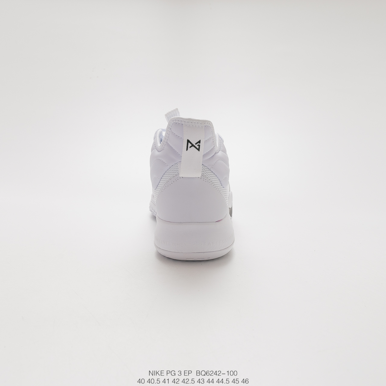 220耐克 Nike PG3 NASA EP 保罗乔治三代宇航员联名配色  zoom前掌气垫前掌包裹侧翼采用磨砂皮革 BQ6242-100
