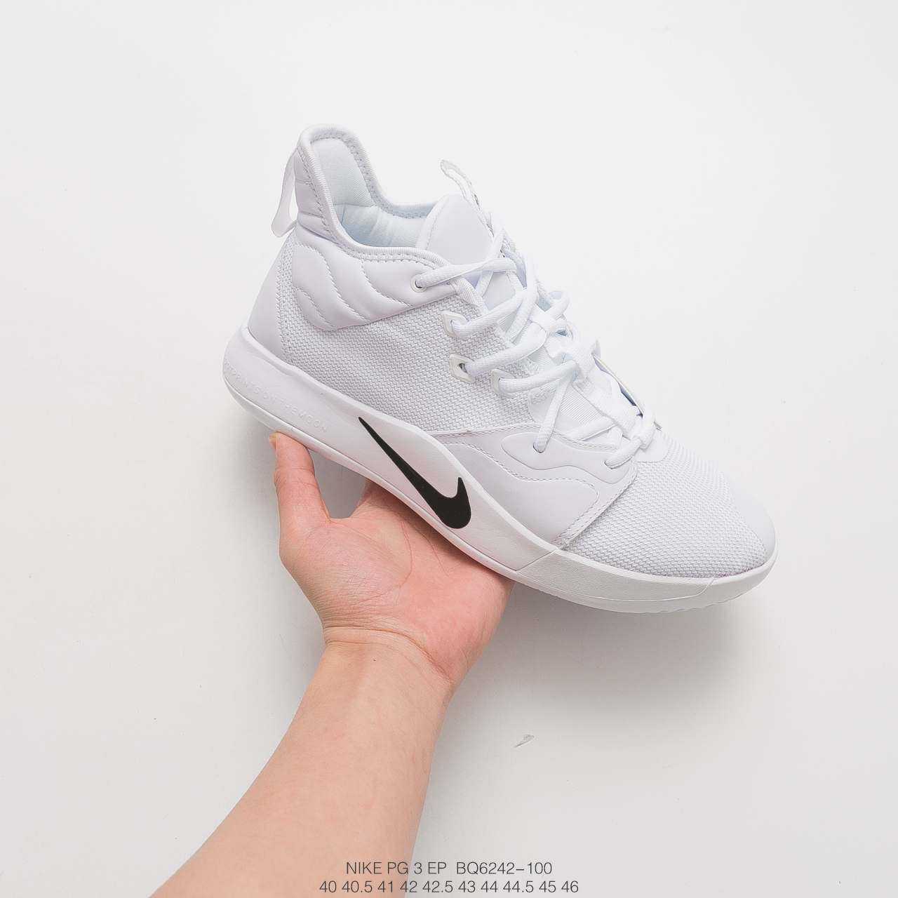 220耐克 Nike PG3 NASA EP 保罗乔治三代宇航员联名配色  zoom前掌气垫前掌包裹侧翼采用磨砂皮革 BQ6242-100