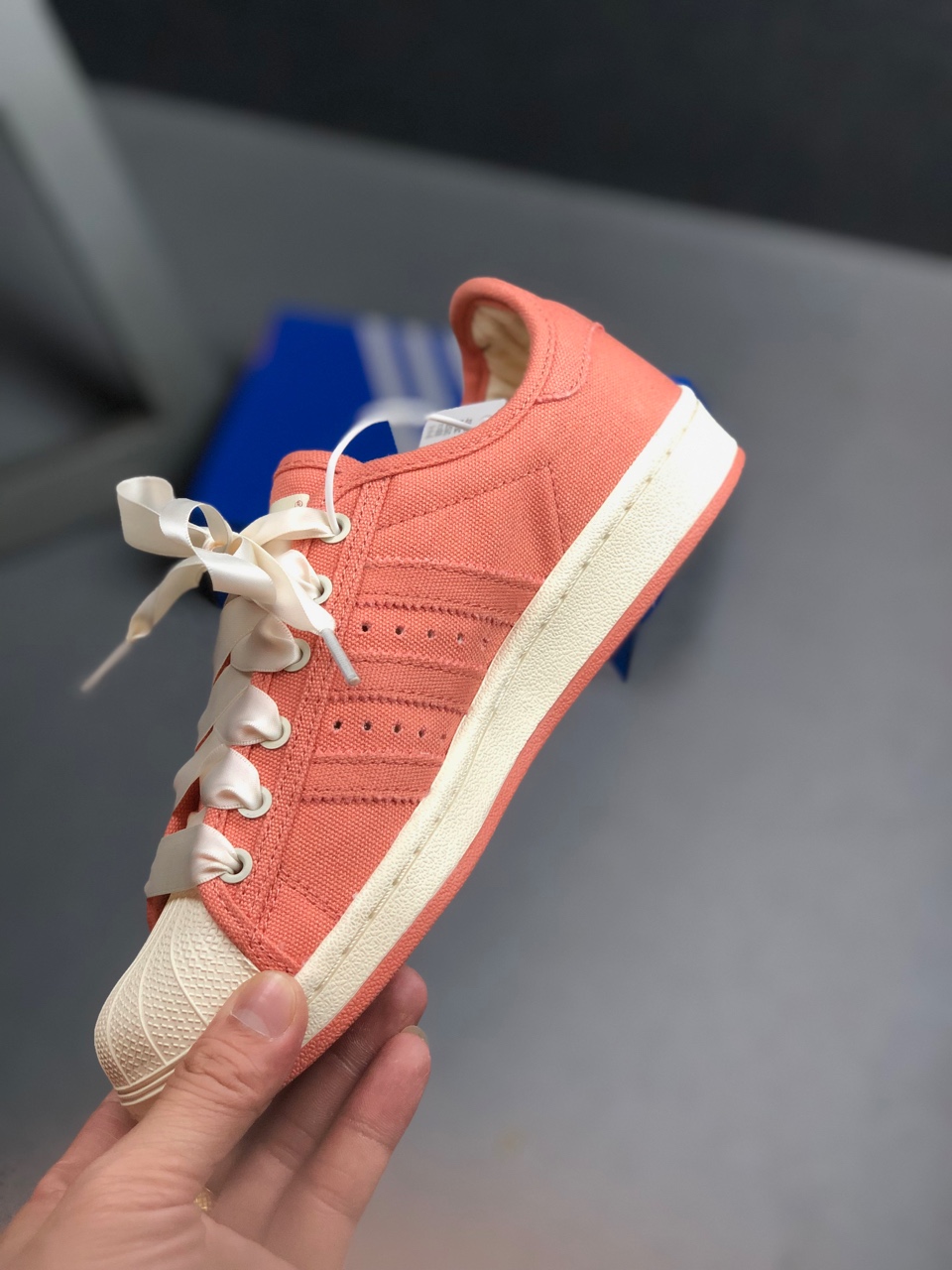 160货号：S82578 ADIDAS SUPERSTAR ORIGINALS 冰激凌脏粉电镀，上脚满满的少女心  2019年度全新脏粉配色帆布贝壳头