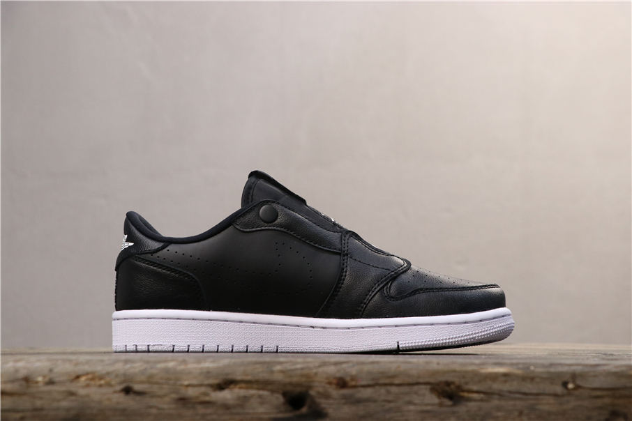 220乔丹/Air Jordan aj1 AJ1 乔丹1代 乔1低帮系列 Air Jordan 1 RET Low Slip串标一脚蹬  AV3918-001 乔1低帮黑白奥利奥