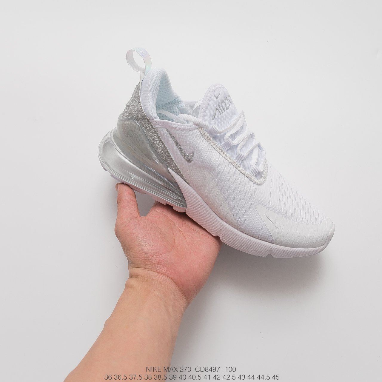 160耐克 Air Max 270“White Black”系列后跟半掌高弹气垫休闲运动百搭慢跑鞋  货号：CD8497-100