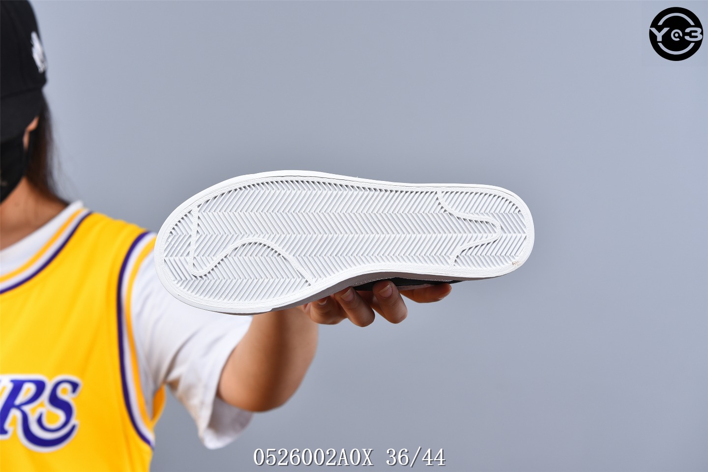 120耐克/NIKE SB ZOOM BLAZER LOW 猪巴革鞋面耐克刺绣大勾 百搭校园滑板鞋SW