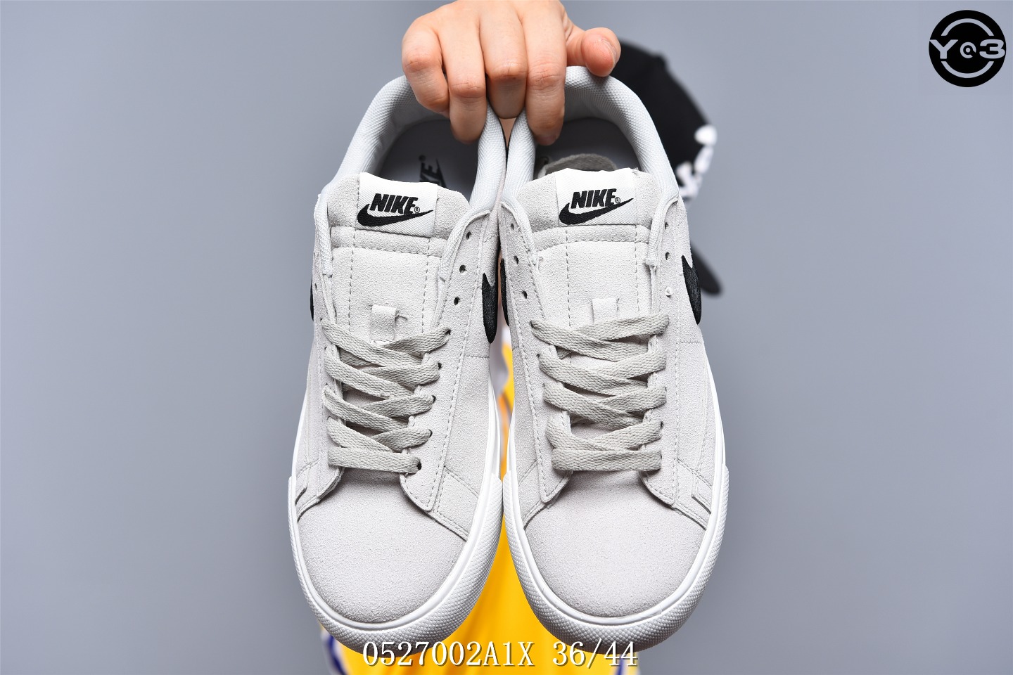 120耐克/NIKE SB ZOOM BLAZER LOW 猪巴革鞋面耐克刺绣大勾 百搭校园滑板鞋SW