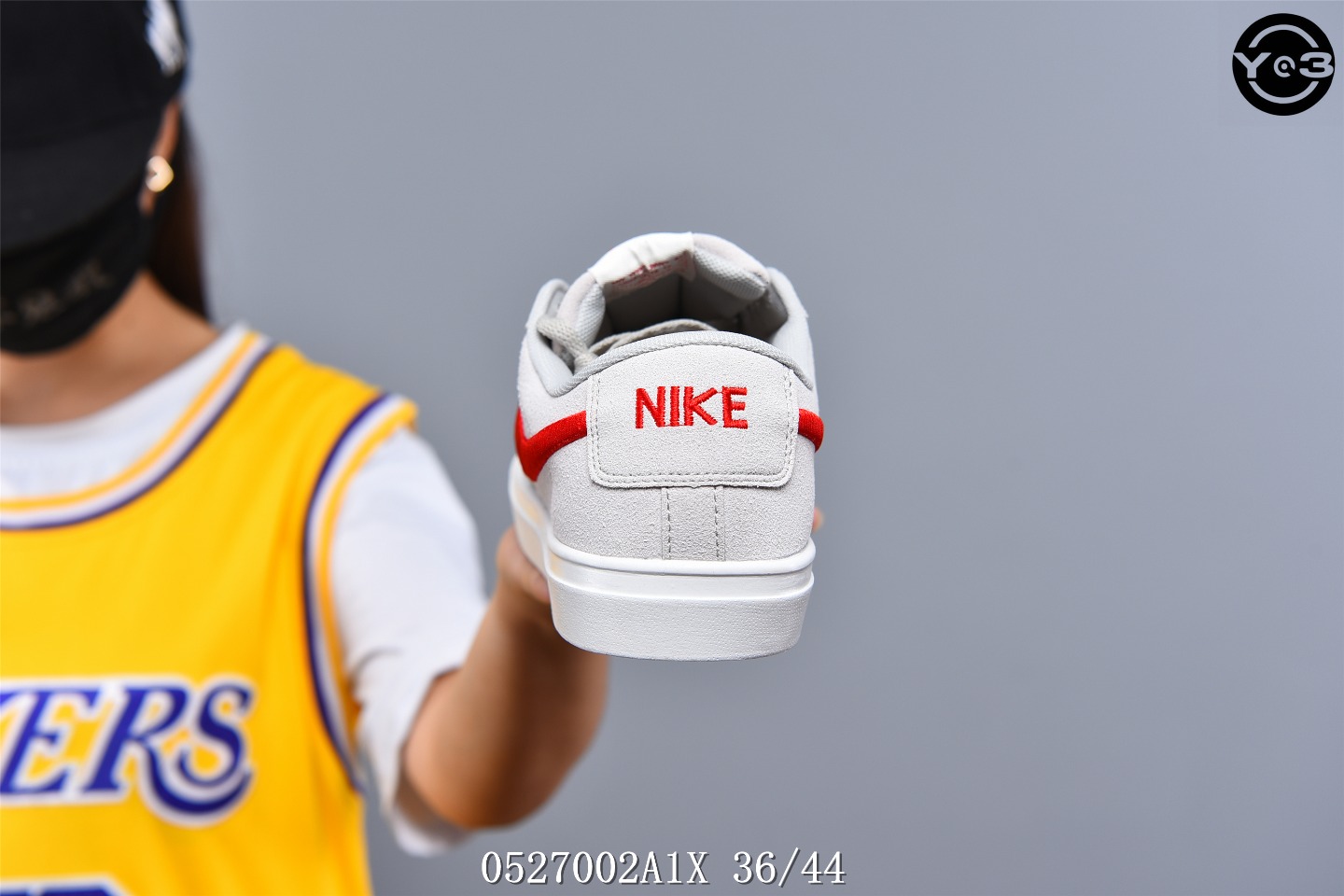 120耐克/NIKE SB ZOOM BLAZER LOW 猪巴革鞋面耐克刺绣大勾 百搭校园滑板鞋SW