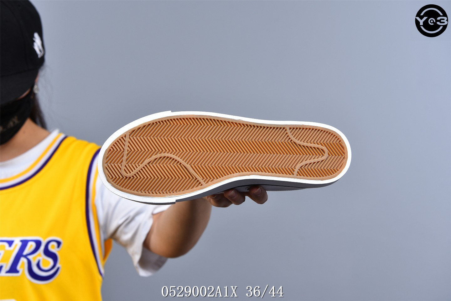 120新配色百搭款出街利器  各大明星上脚老铁跟上节奏！真标半码Adidas  阿迪达斯   Nizza 低帮校园休闲帆布板鞋