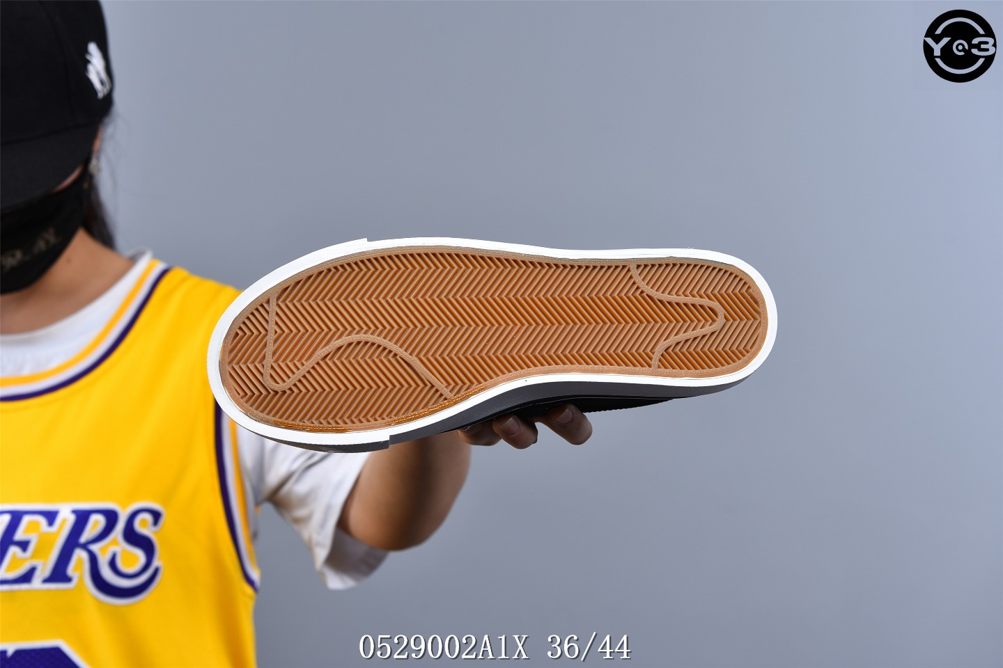 120新配色百搭款出街利器  各大明星上脚老铁跟上节奏！真标半码Adidas  阿迪达斯   Nizza 低帮校园休闲帆布板鞋