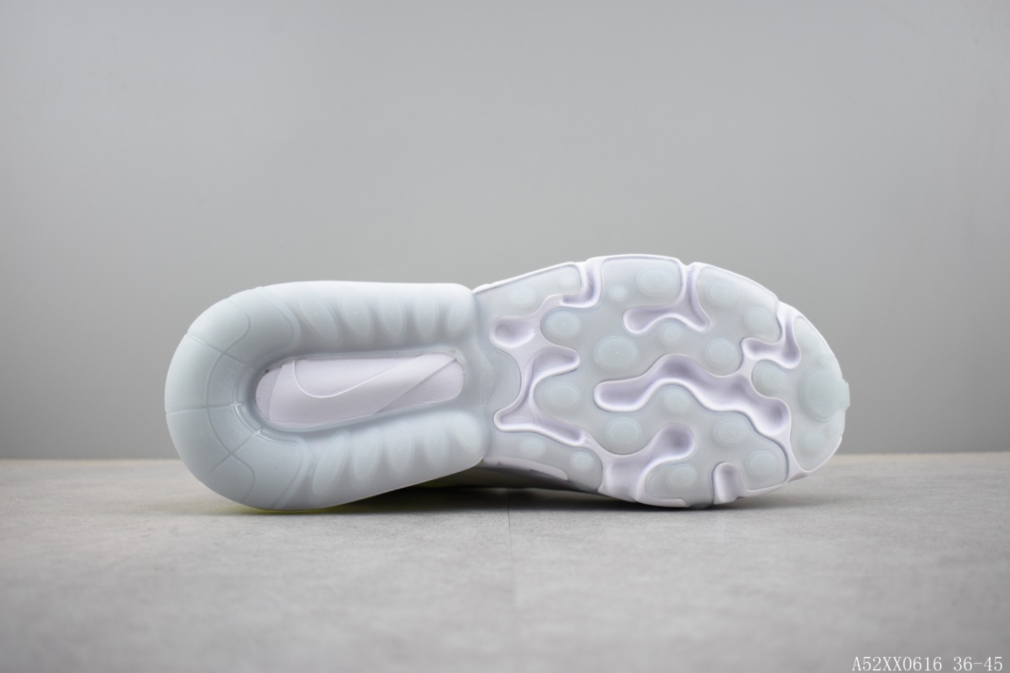 220 耐克 NIKE REACT AIR MAX 半掌式270气垫跑鞋系列 货号:AQ9087 公司级真标带半码-莆田鞋,莆田鞋货源,高仿鞋,高仿鞋货源,安福档口,莆田高仿鞋,莆田鞋批发,高仿鞋批发,莆田高仿运动鞋,高仿运动鞋,莆田运动鞋 220 耐克 NIKE REACT AIR MAX 半掌式270气垫跑鞋系列 货号:AQ9087 公司级真标带半码