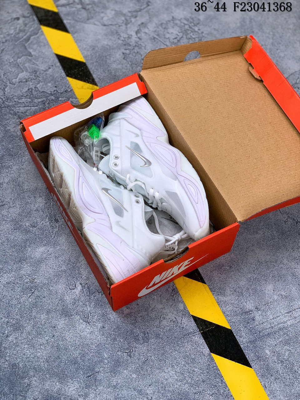 150 Nike Off-White Air Monarch the M2K Tekno off 透气网纱复古老爹鞋