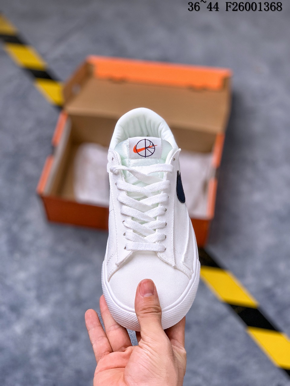 110 NIKE BLAZER LOW 耐克开拓者 低帮帆布板鞋