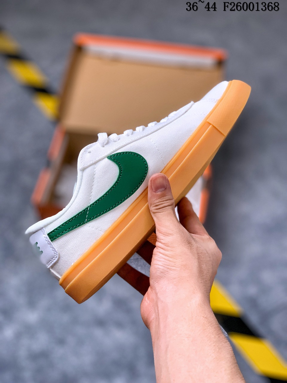 110 NIKE BLAZER LOW 耐克开拓者 低帮帆布板鞋