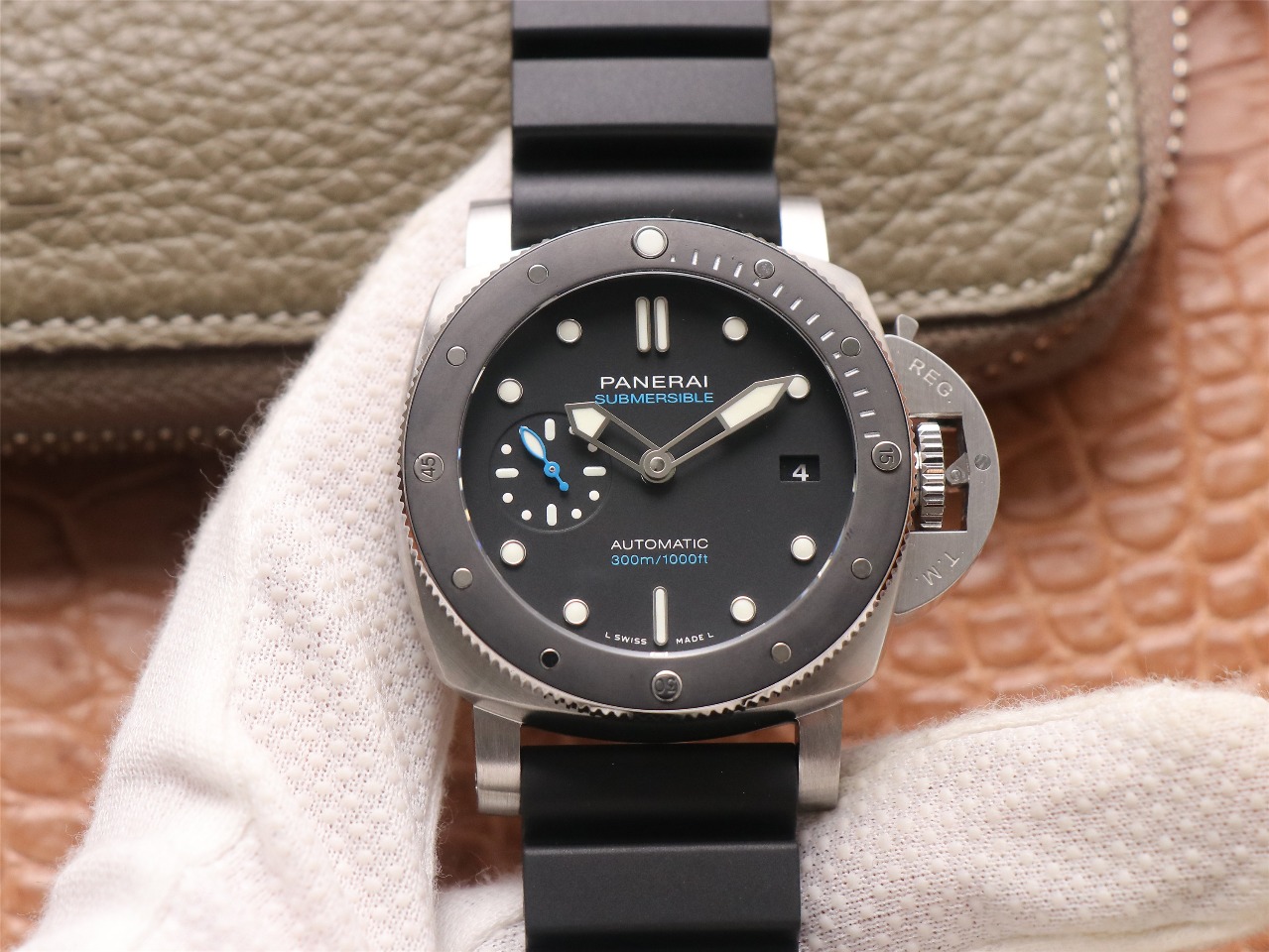 파네라이 PAM683 42mm 세라믹 한정판 VS 공장 레플리카 43727