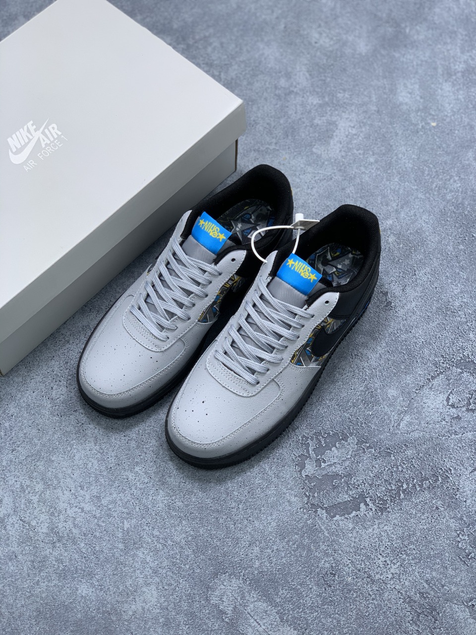 190  Nike Air Force 1 Low ”黑灰蓝涂鸦拼接” CQ4217-001