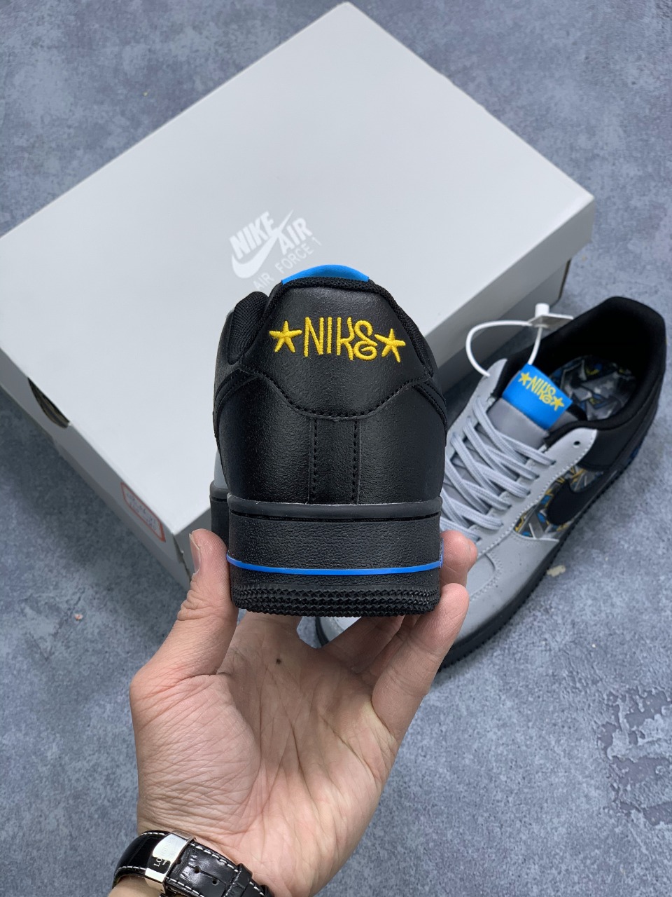 190  Nike Air Force 1 Low ”黑灰蓝涂鸦拼接” CQ4217-001