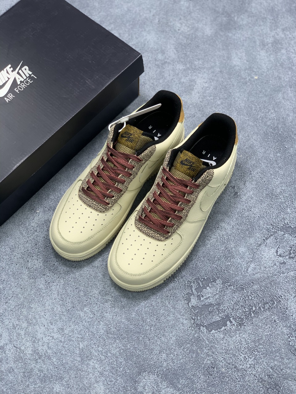220 公司级 Nike Air Force 1 '07 LV8 ”大理石纹”CK4363-100