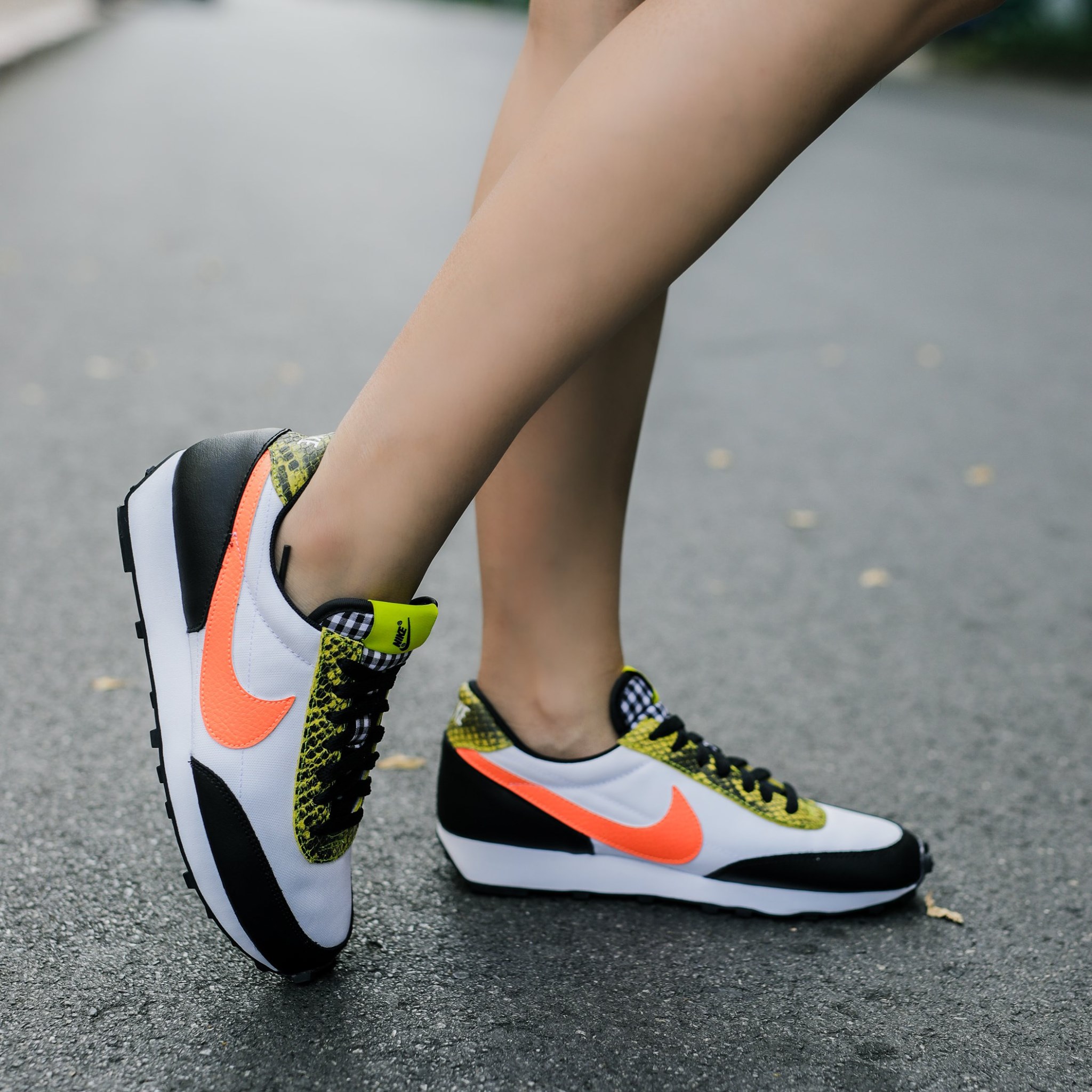 160  耐克Nike Wmns Daybreak QS”Orange/Dynamic/Yellow”OG破晓系列华夫复古休闲运动慢跑鞋“白黑黄蟒蛇纹”CQ7620-001