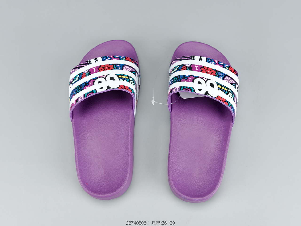 90 阿迪达斯 Adilette Sandal W DA9017 男女夏季休闲潮流拖鞋 沙滩凉鞋