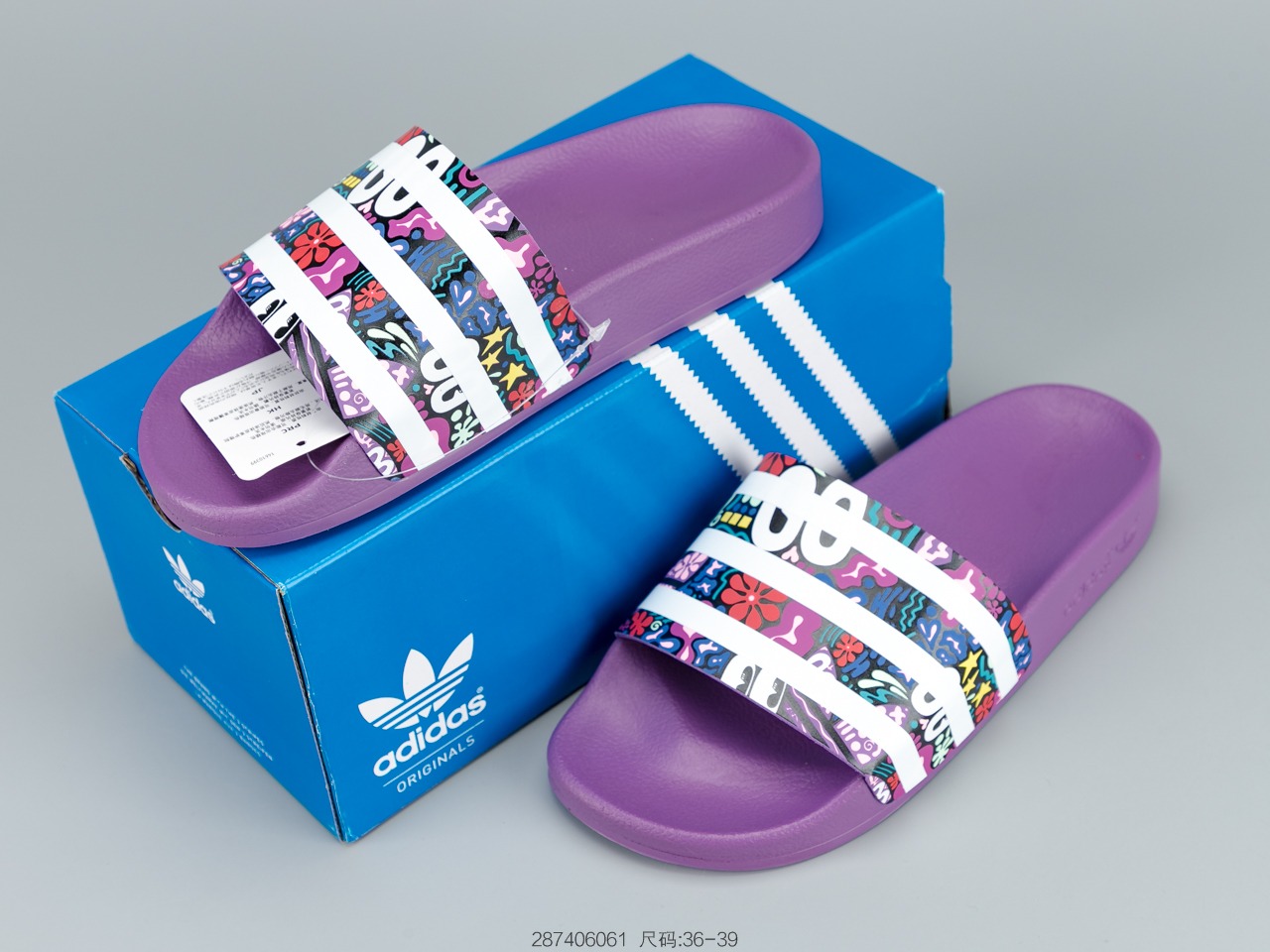 90 阿迪达斯 Adilette Sandal W DA9017 男女夏季休闲潮流拖鞋 沙滩凉鞋