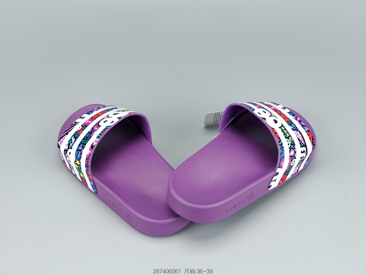 90 阿迪达斯 Adilette Sandal W DA9017 男女夏季休闲潮流拖鞋 沙滩凉鞋