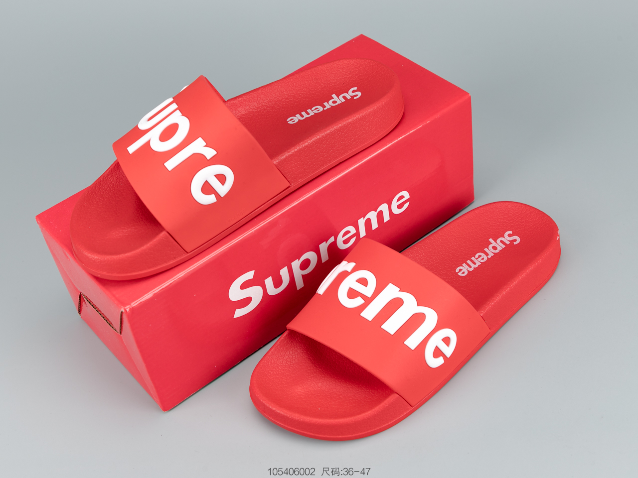 110公司级 Superme 潮牌拖鞋 不要以为随便穿双拖鞋就是时尚达人了
