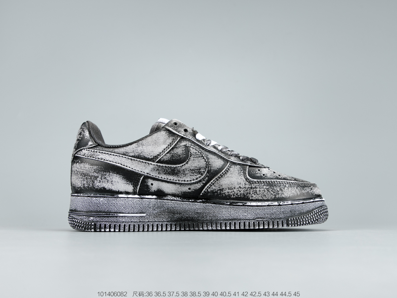 150 耐克 Nike Air Force 1 Mid“黑白做旧” 空军复古低帮时尚休闲板鞋  315122-111