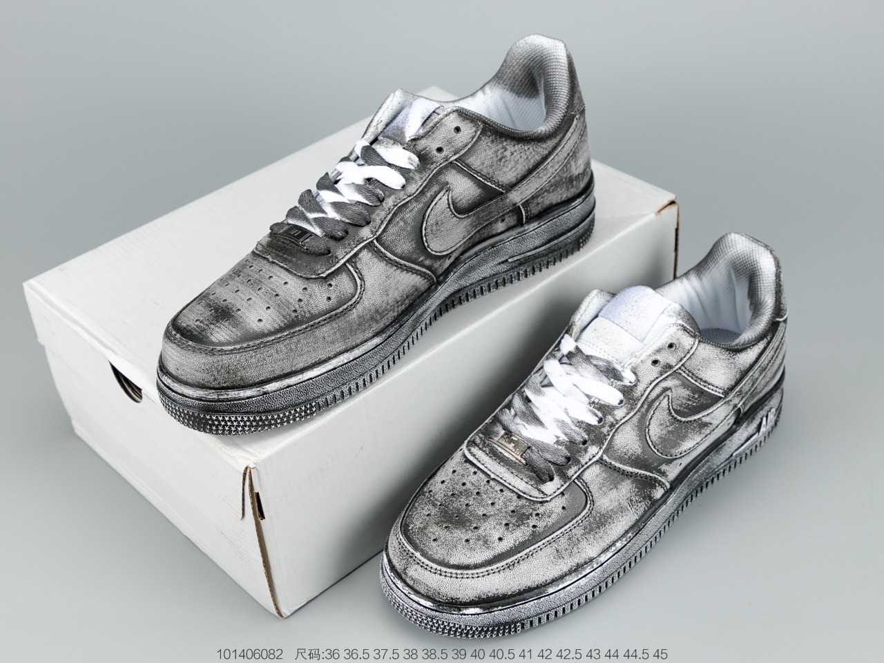 150 耐克 Nike Air Force 1 Mid“黑白做旧” 空军复古低帮时尚休闲板鞋  315122-111