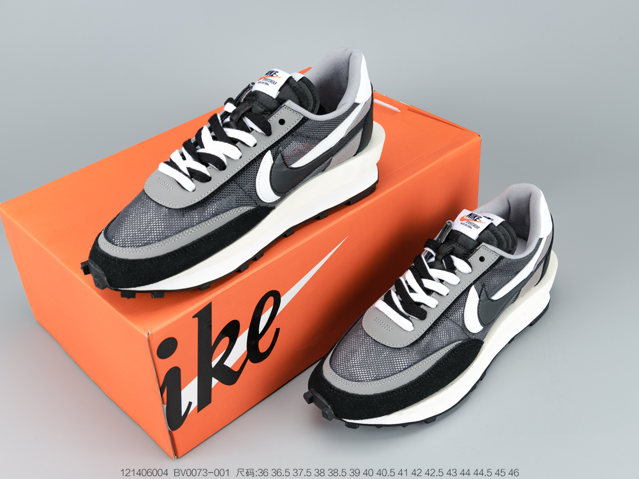 220 日式解构美学联名Sacai x Nike LDV Waffle DaybreakGreyWhite重叠双钩解构设计前卫华夫变形双底休闲慢跑鞋  BV0073-001