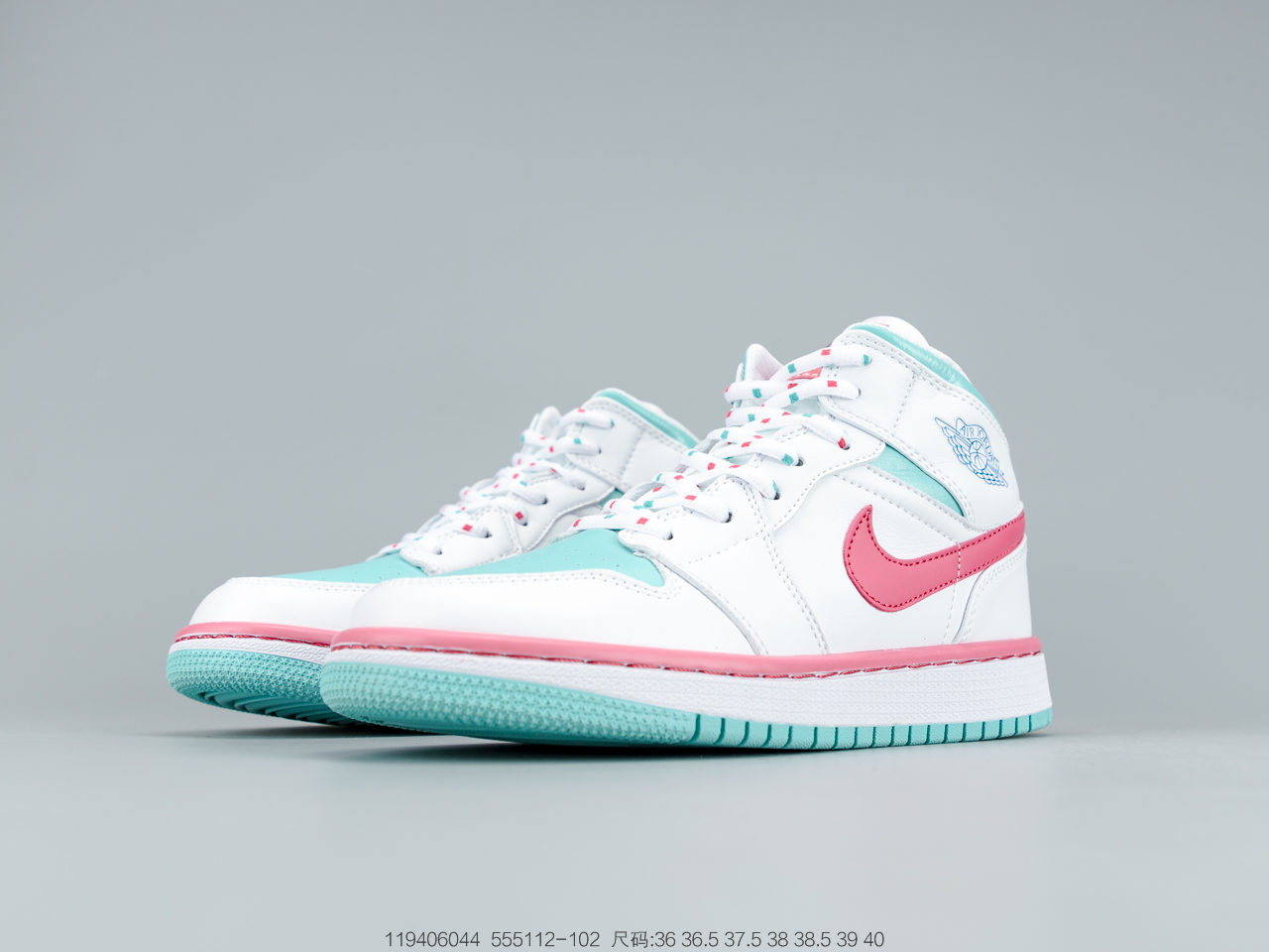 240 清新春日气息,乔丹 Air Jordan 1 Mid GSDigital PinkAJ1乔丹一代中帮经典复古文化休闲运动篮球鞋 555112-102