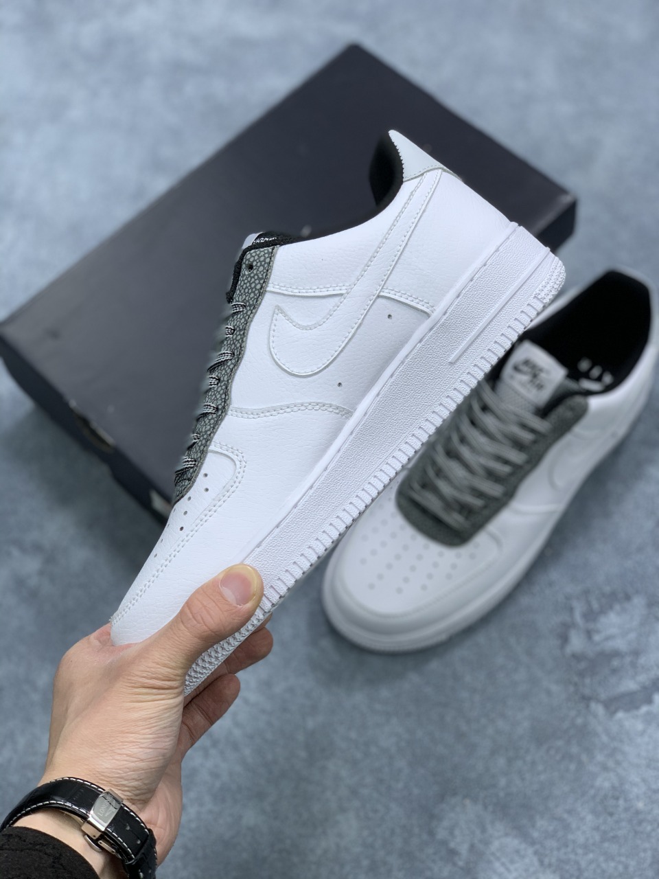 220 Nike Air Force 1 '07 LV8 ”大理石纹” CK4363-100